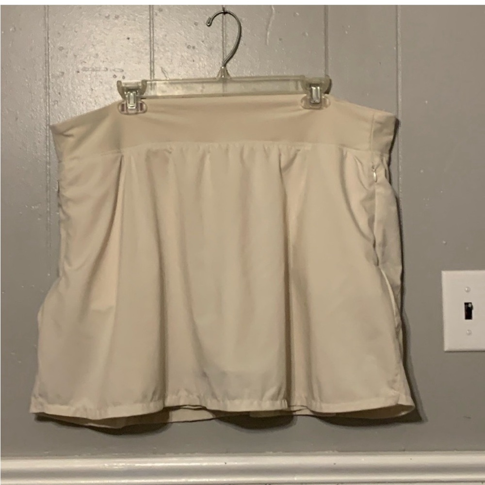 Old Navy StetchTech Skort
